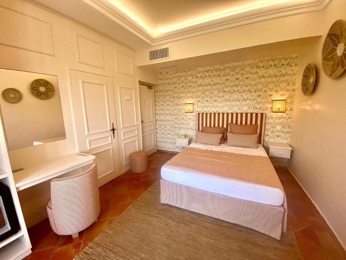 La Bastide Du Port - Hotel De Charme 쎙뜨호뻬 외부 사진